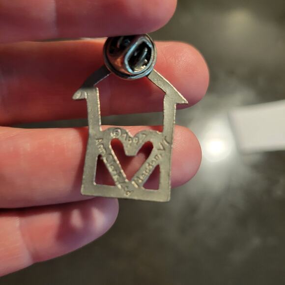 Lot of 4 Vintage Pins Florida 1997 Ann Clark Cookie Cutter Heart Home Pewter - Picture 10 of 10